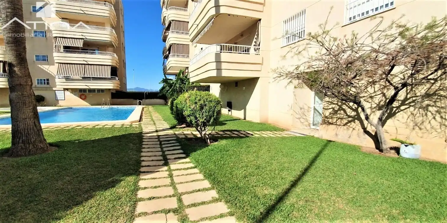 Außenansicht von Wohnungen zum Verkauf in Daimús mit Klimaanlage, Heizung und Privatgarten