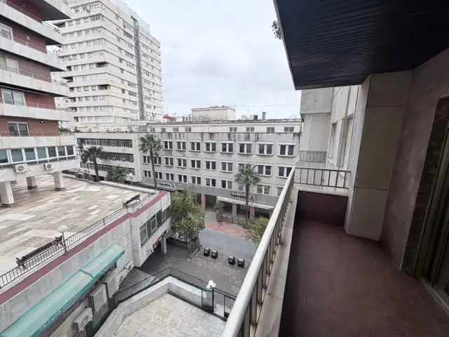Vista exterior de Piso en venta en Huelva con Aire acondicionado, Calefacción y Parquet
