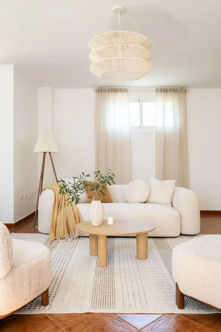 Sala d'estar de Casa o xalet en venda en Alhaurín de la Torre amb Terrassa