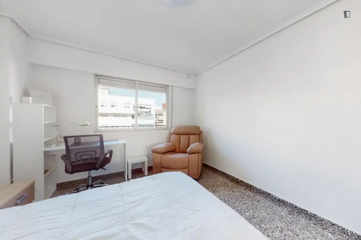 Habitación en Zona Avenida al Vedat