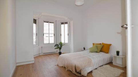 Foto 2 de Piso en venta en  Valencia, El Camp de l'Arpa del Clot,  Barcelona Capital