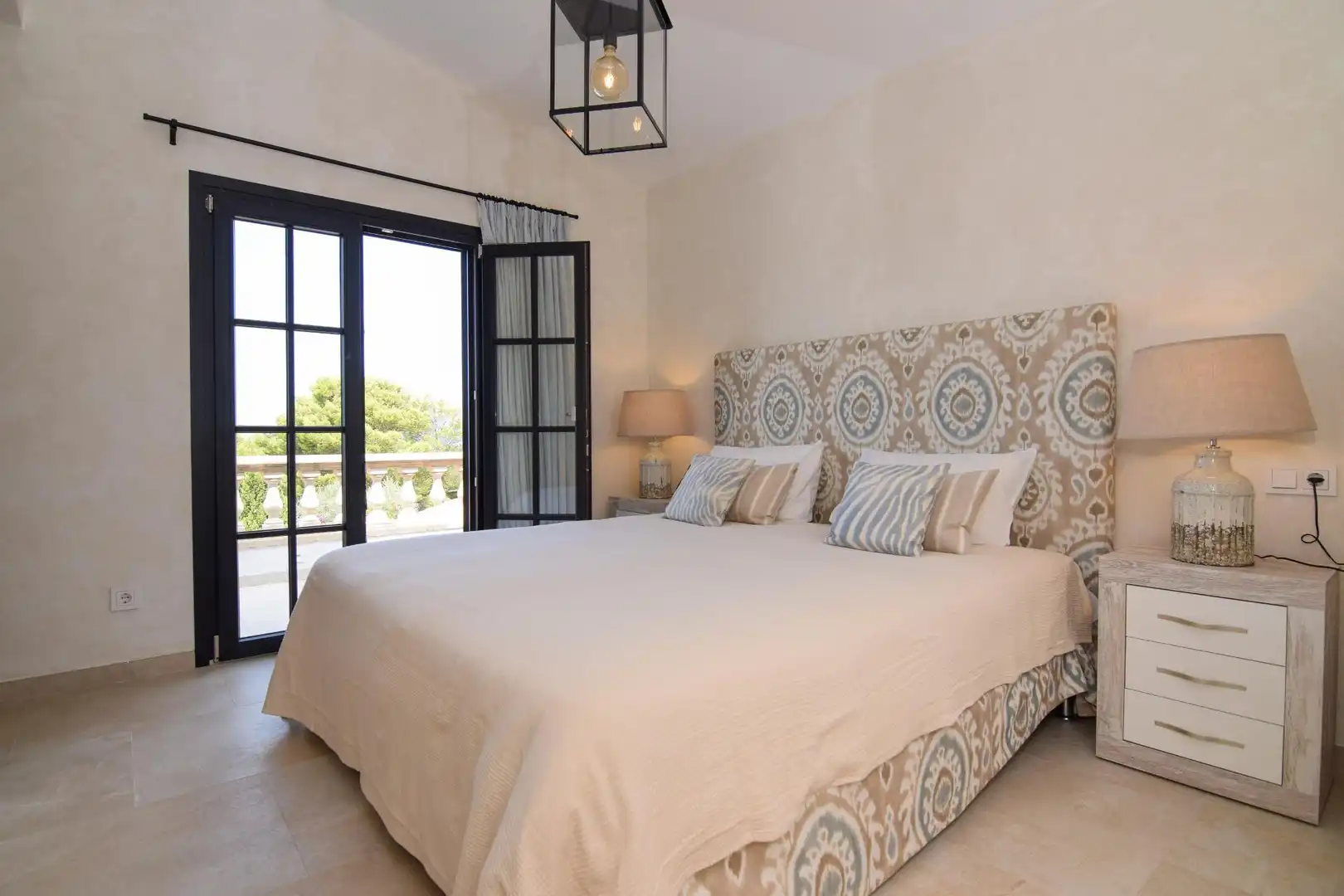 Bedroom of Houses for sale in Artà  with Air Conditioner and Swimming Pool
