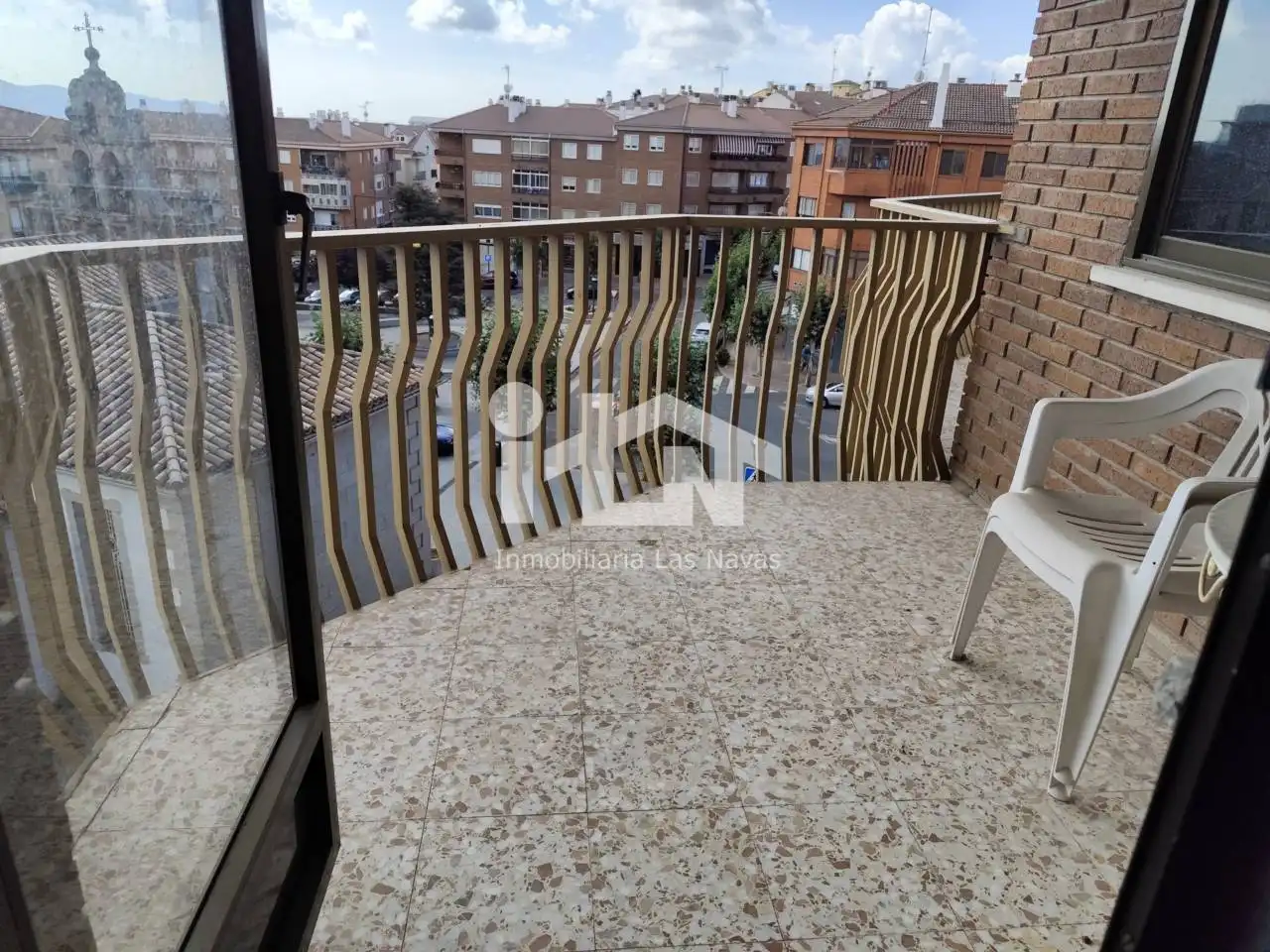 Terraza de Piso en venta en Las Navas del Marqués  con Calefacción, Parquet y Terraza