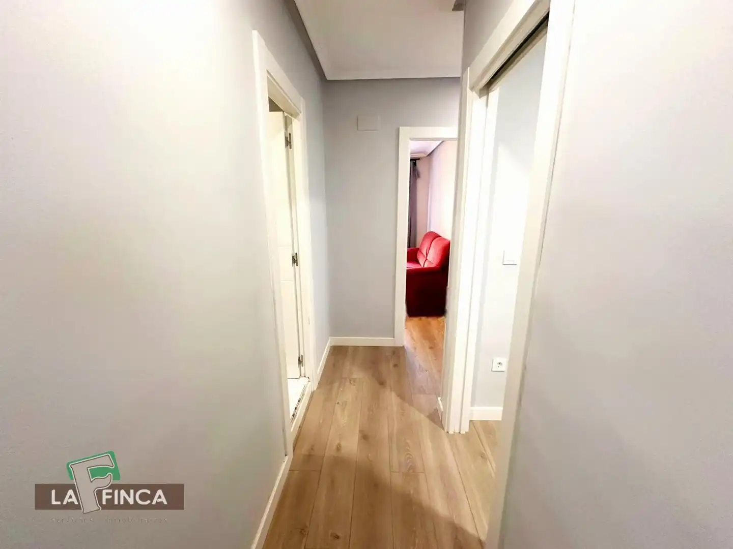 Piso en venta en Oviedo  con Calefacción y Trastero
