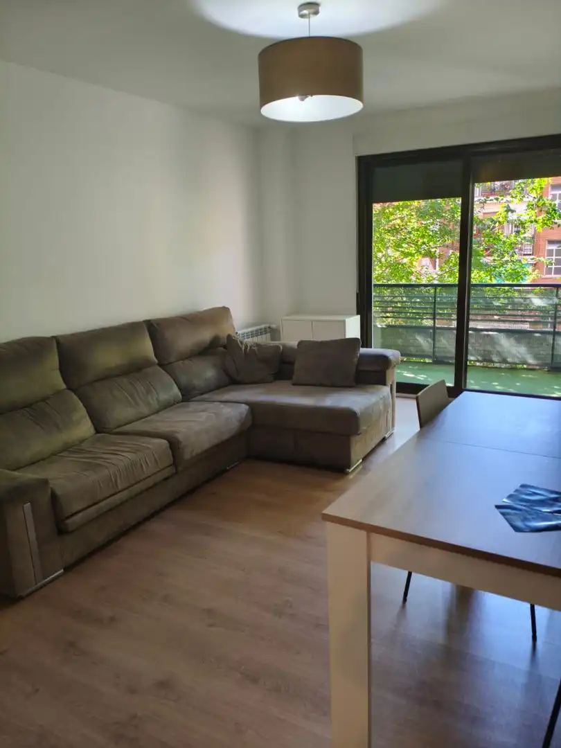 Sala de estar de Piso en venta en Alcalá de Henares con Calefacción, Terraza y Amueblado