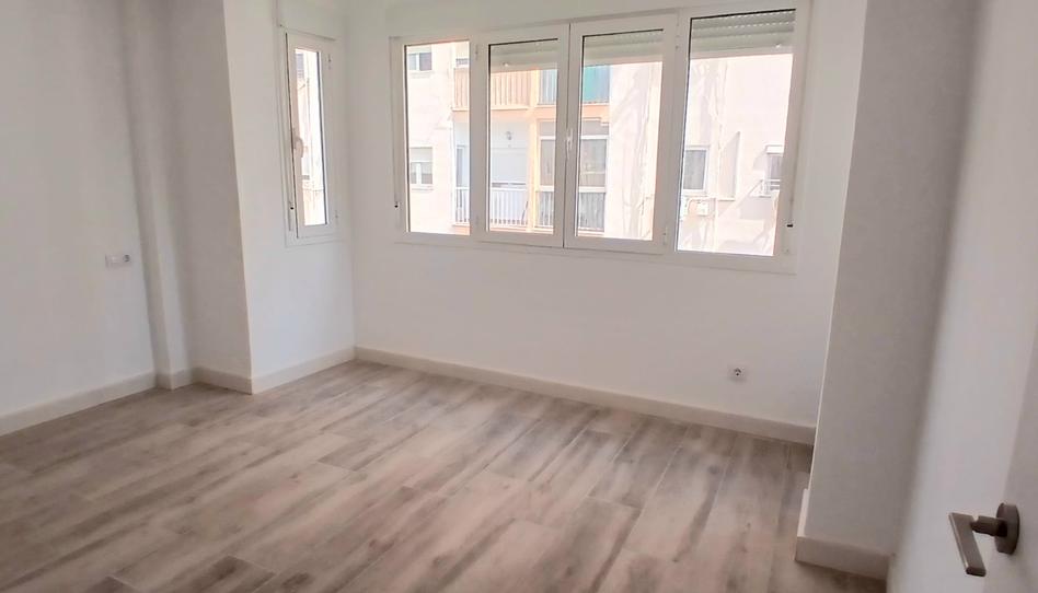 Photo 1 of Flat for sale in Calle Murcia, Plaza de Toros - Santa Rita, Almería