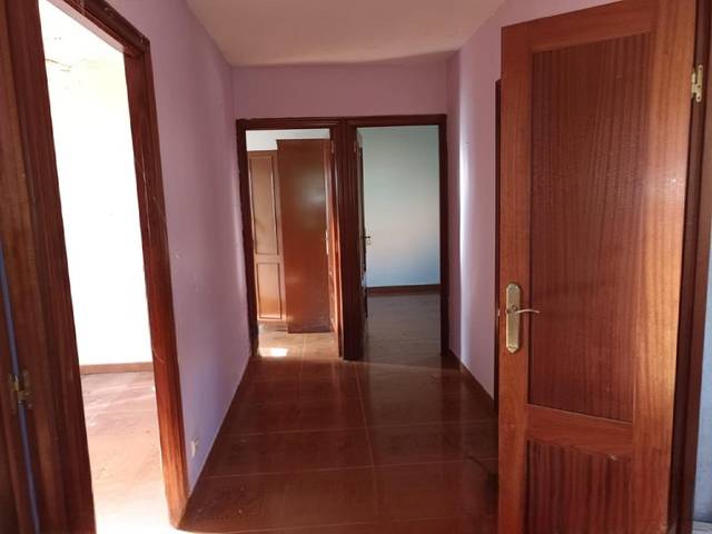 Casa-chalet en Venta en Begonte