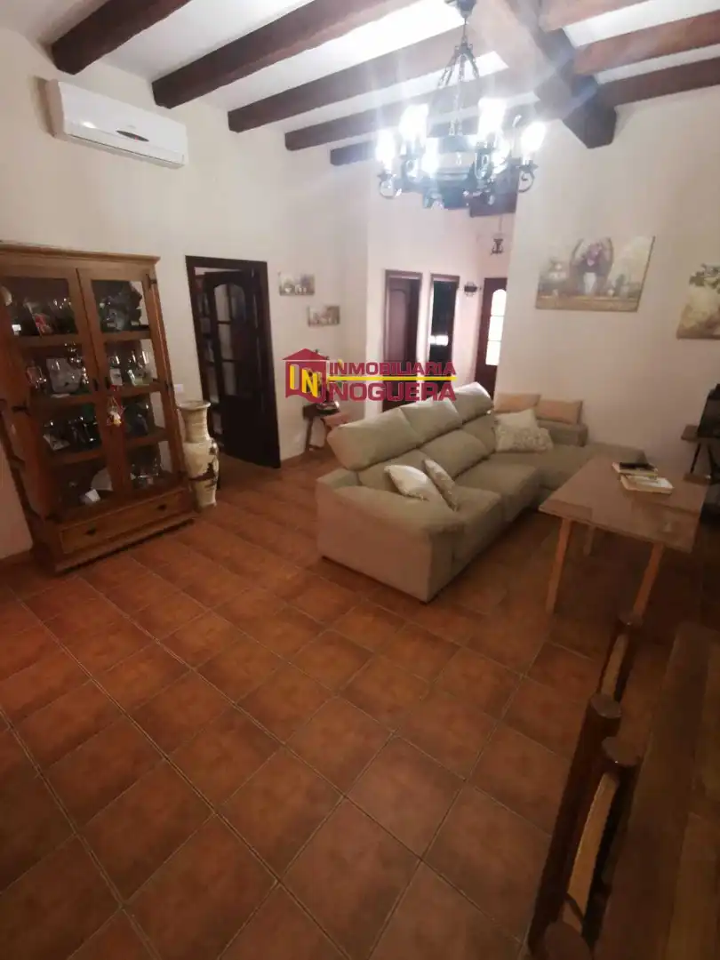 Sala de estar de Casa o chalet en venta en La Luisiana con Aire acondicionado, Terraza y Amueblado