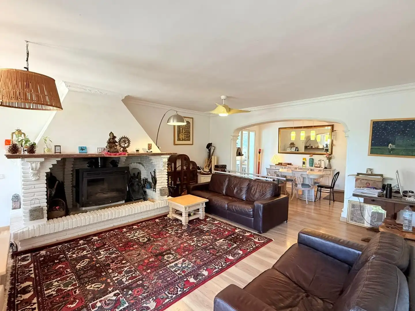 Sala d'estar de Casa o xalet en venda en Benalmádena amb Aire condicionat, Jardí privat i Terrassa
