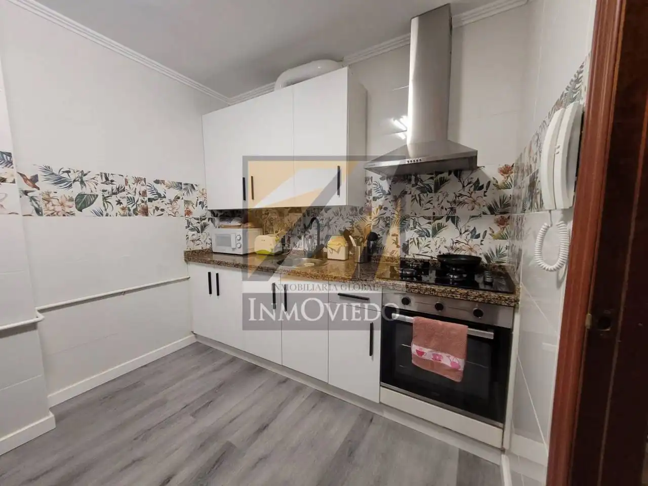 Küche von Wohnung zur Miete in Oviedo  mit Heizung