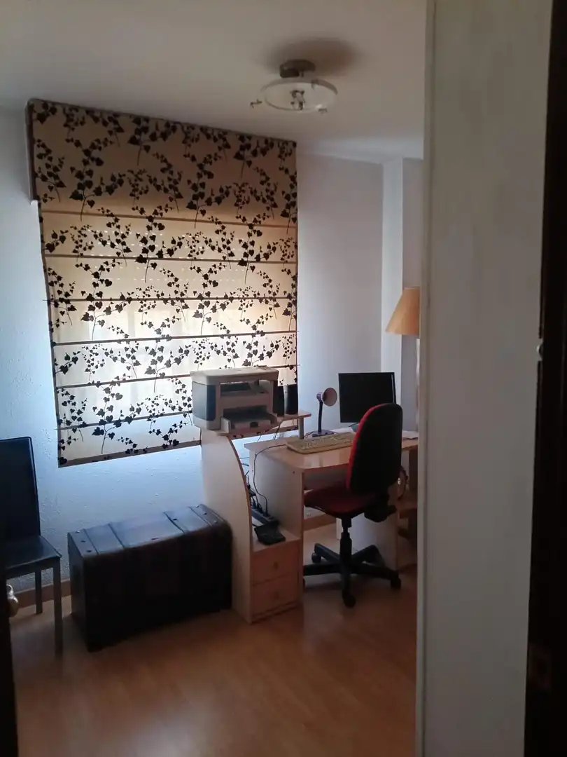 Wohnung zum Verkauf in Santa Fe mit Klimaanlage, Abstellraum und Balkon