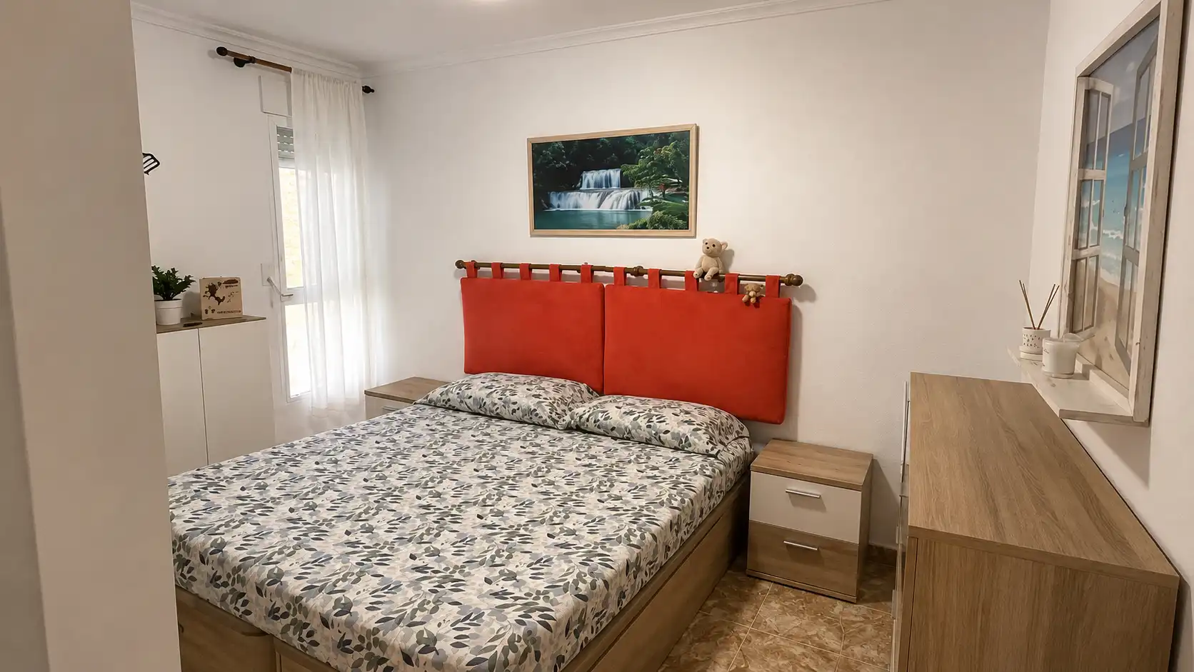 Habitación de Piso en venta en Valencia con Trastero, Horno y Balcón