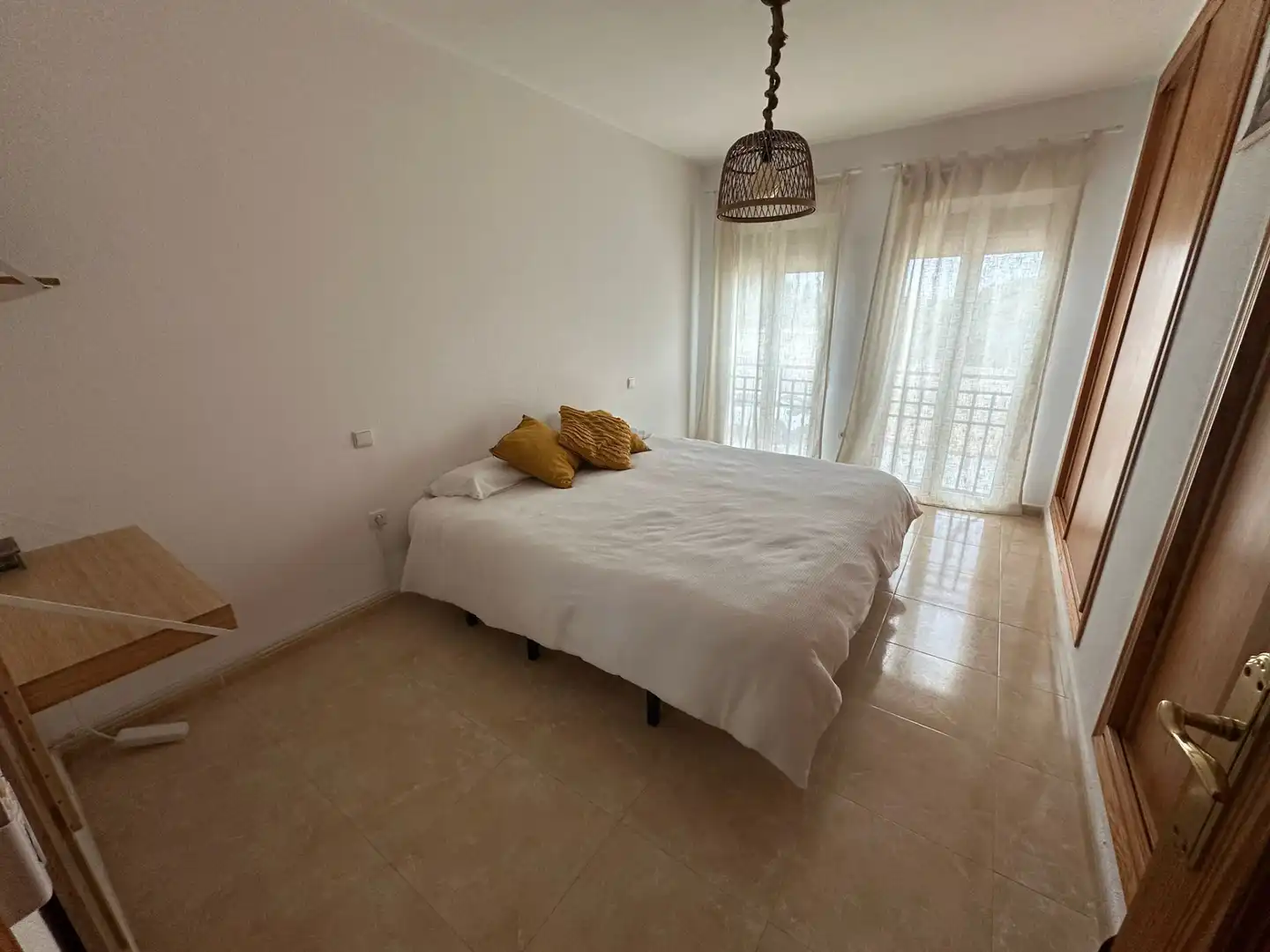 Schlafzimmer von Haus oder Chalet zum Verkauf in Daya Nueva mit Klimaanlage