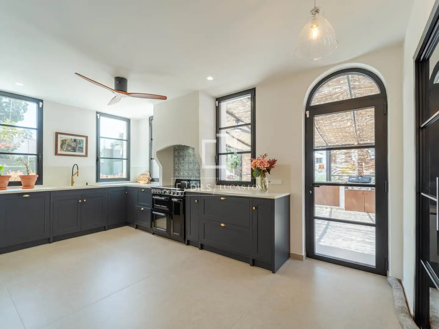 Cocina de Casa o chalet en venta en Náquera con Aire acondicionado, Calefacción y Jardín privado
