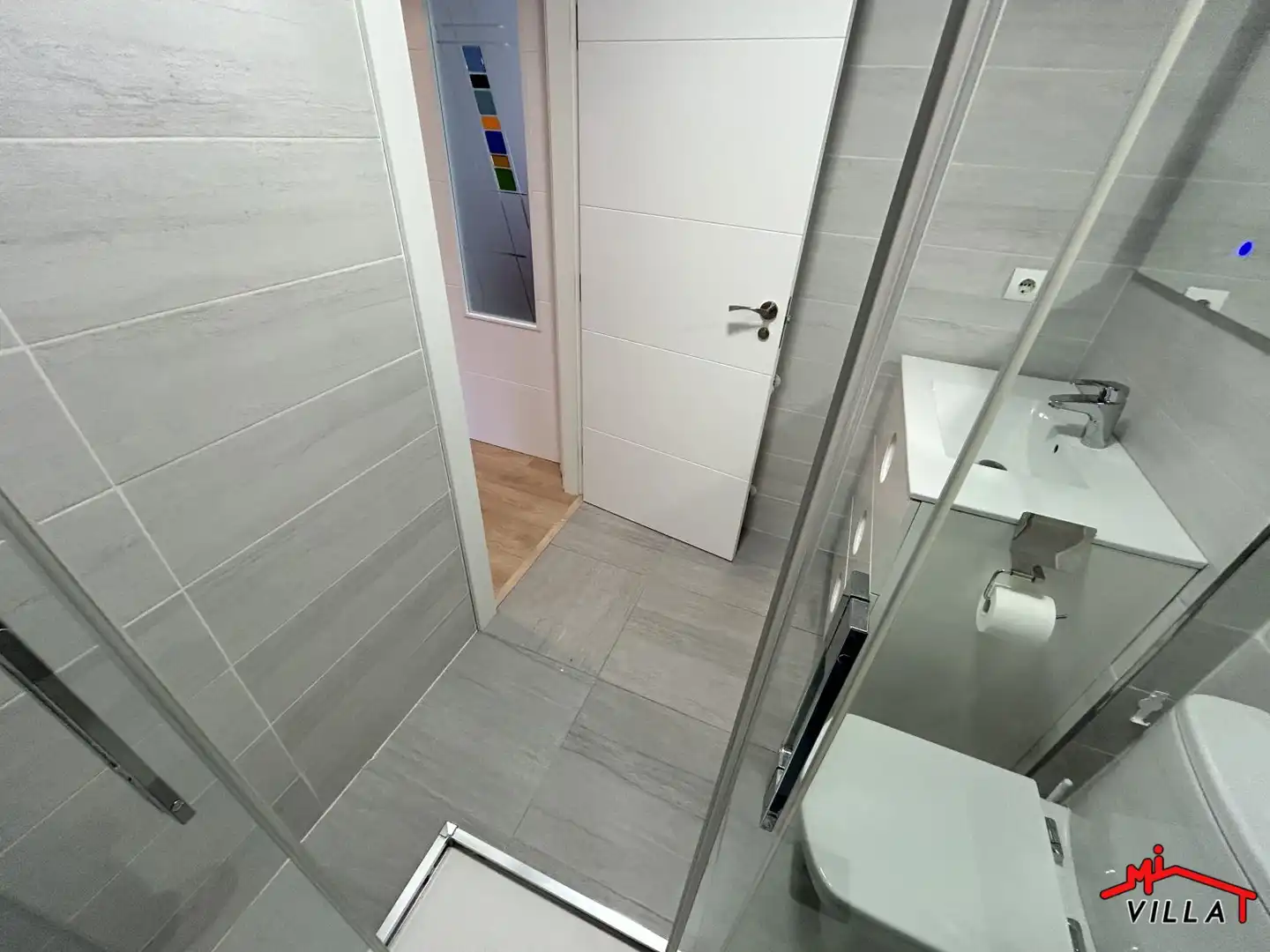 Baño de Piso en venta en Colindres con Calefacción, Amueblado y Balcón