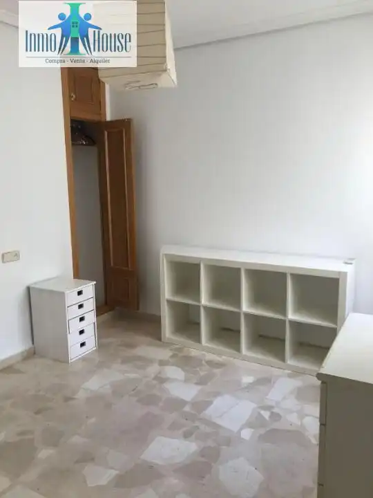 Schlafzimmer von Maisonette zum Verkauf in Albacete mit Klimaanlage, Heizung und Terrasse
