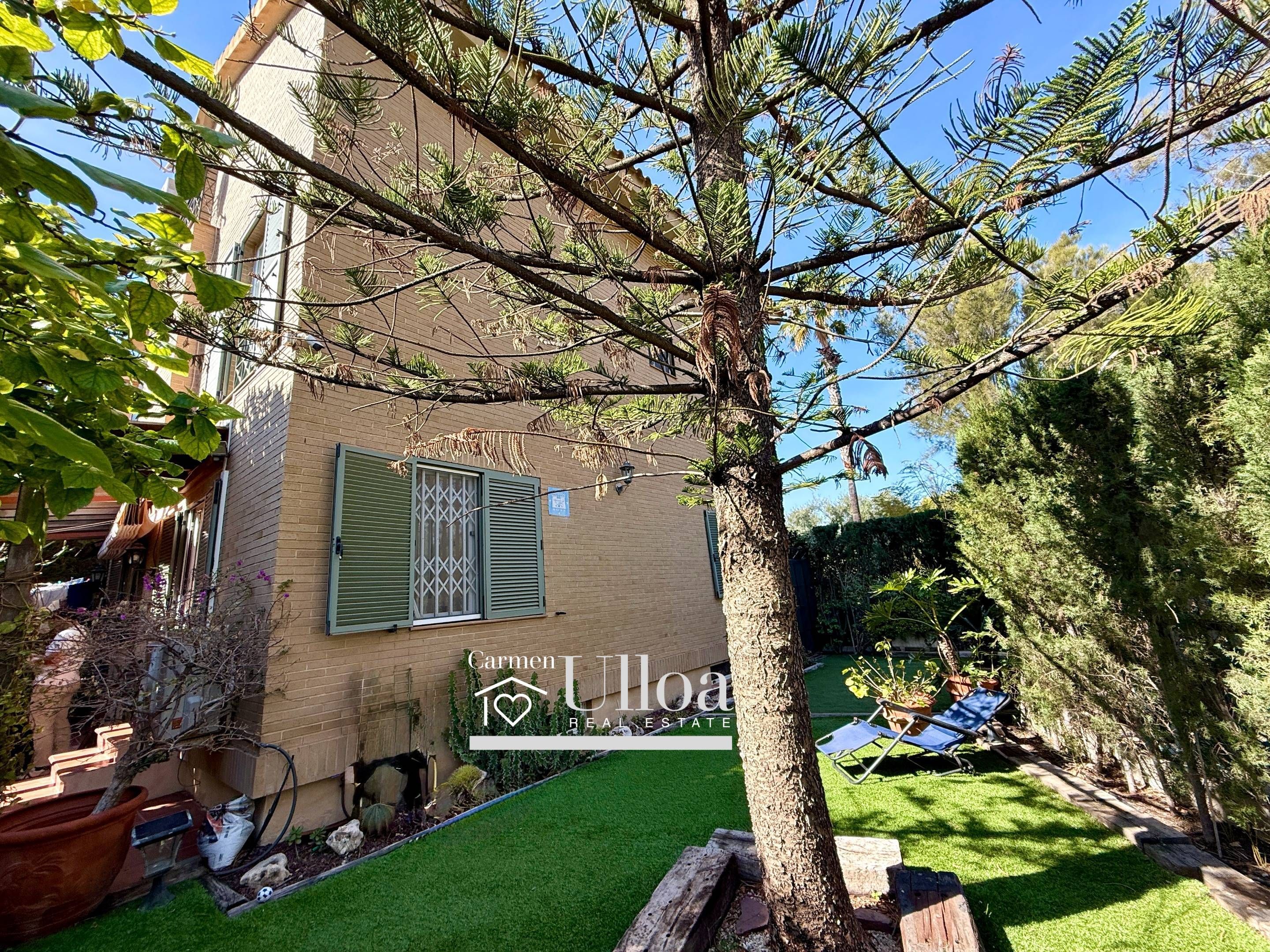 Jardí de Casa o xalet en venda en Alicante / Alacant amb Aire condicionat, Calefacció i Jardí privat
