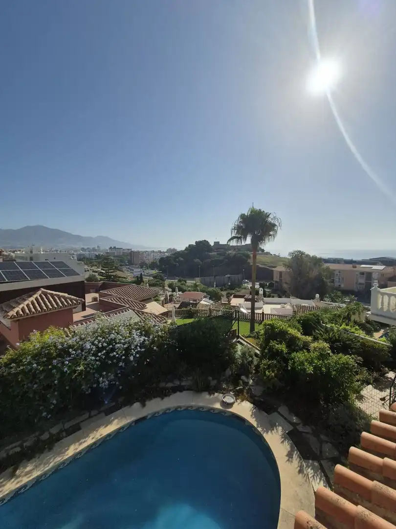 Garden of Houses for sale in Fuengirola  with Air Conditioner, Heating and Private garden