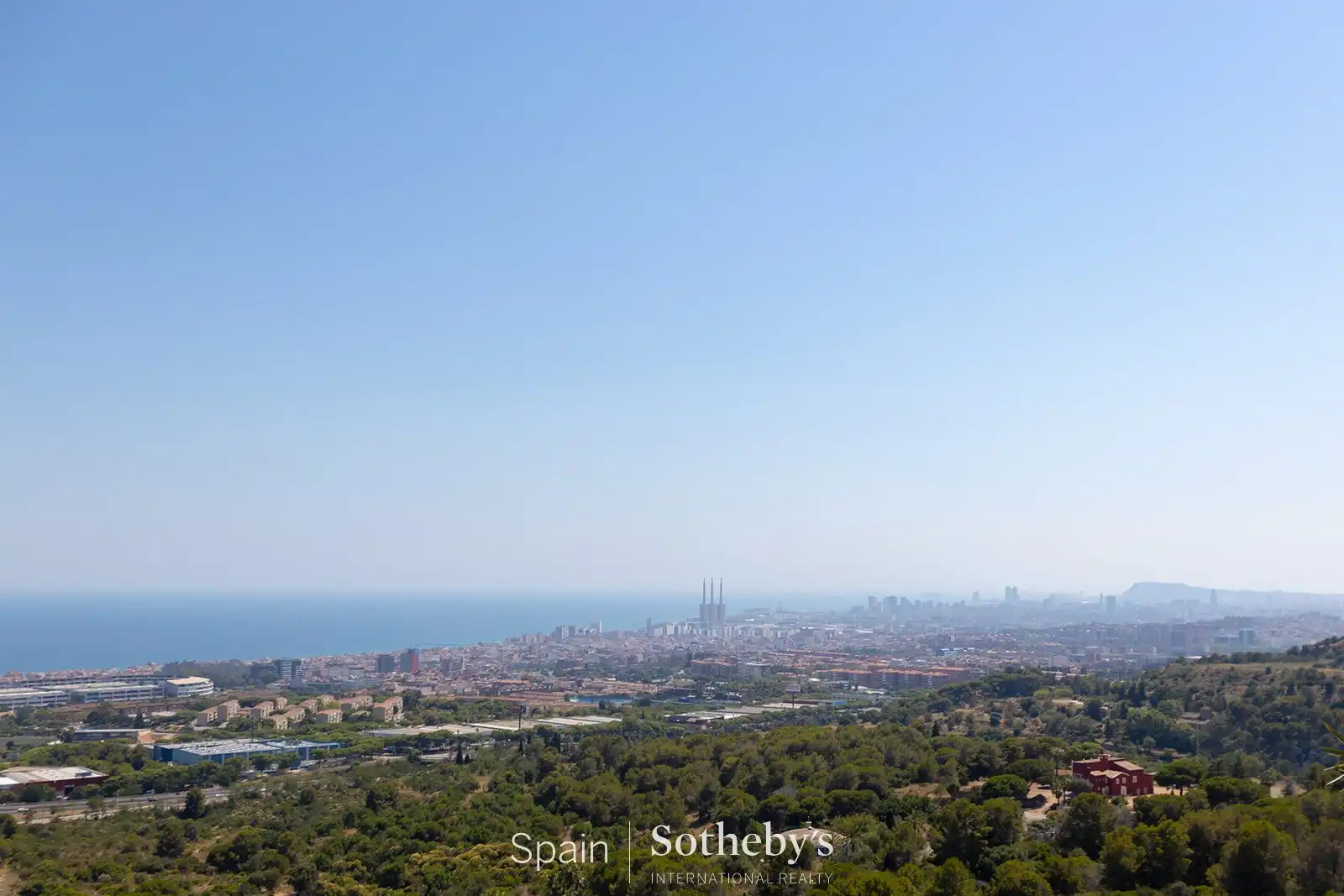 Vista exterior de Casa o chalet en venta en Badalona con Aire acondicionado, Calefacción y Jardín privado