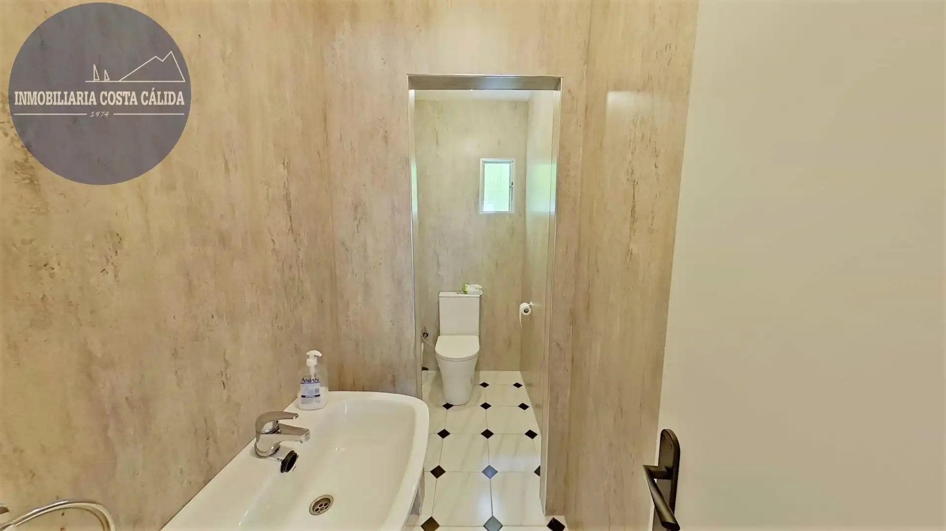 Baño de Dúplex en venta en Águilas con Aire acondicionado, Calefacción y Terraza