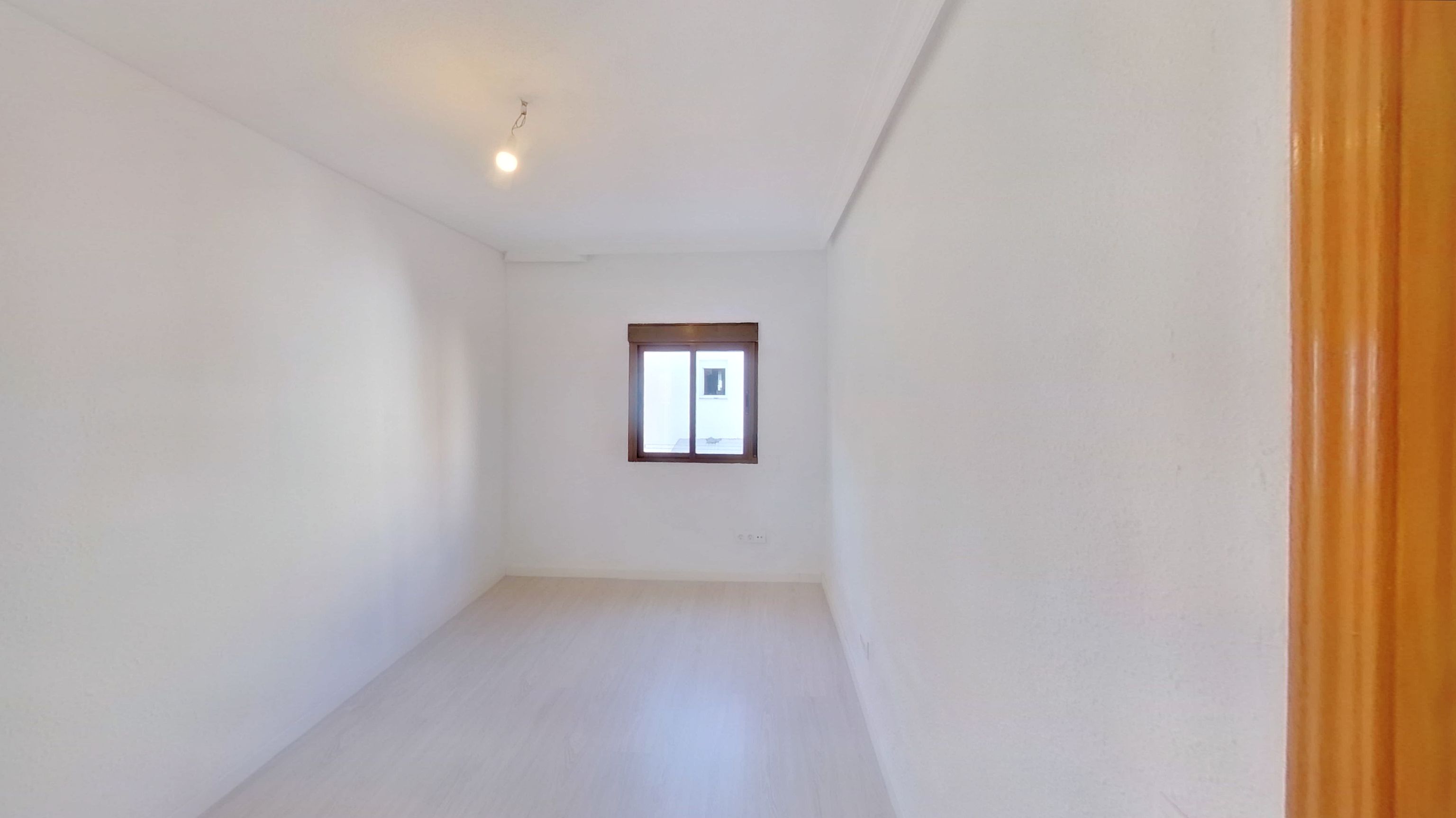 Bedroom of Flat to rent in  Madrid Capital  with Oven and Pets allowed