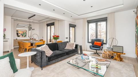 Foto 4 de Piso en venta en Castellana, Madrid