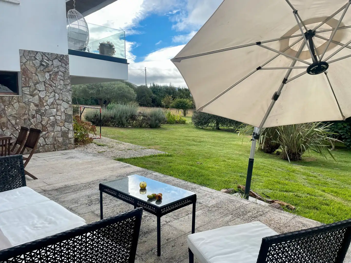 Terraza de Casa o chalet de alquiler en Cangas  con Jardín privado, Parquet y Terraza