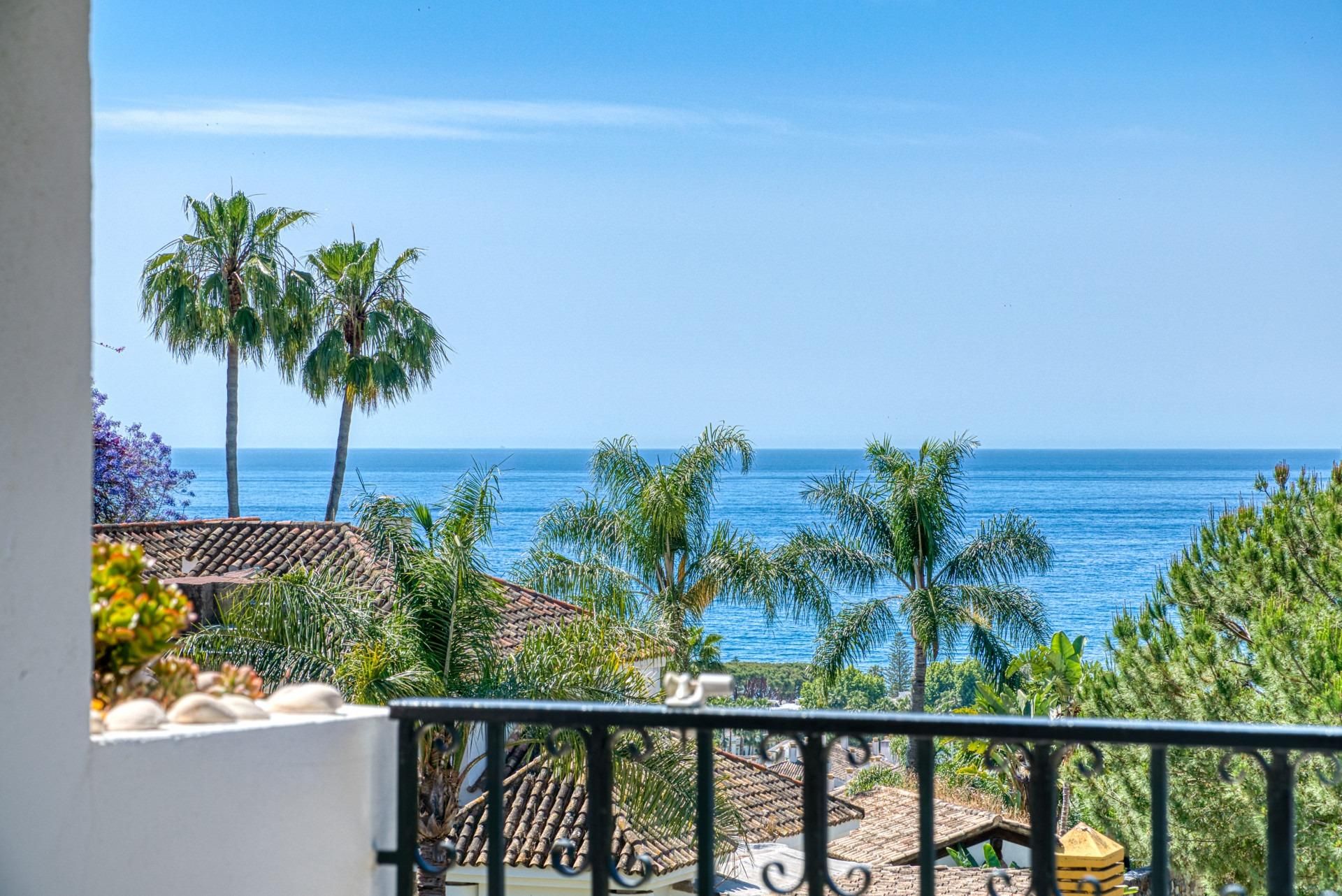 Exterior view of Apartment for sale in Sanlúcar de Barrameda  with Air Conditioner, Private garden and Terrace