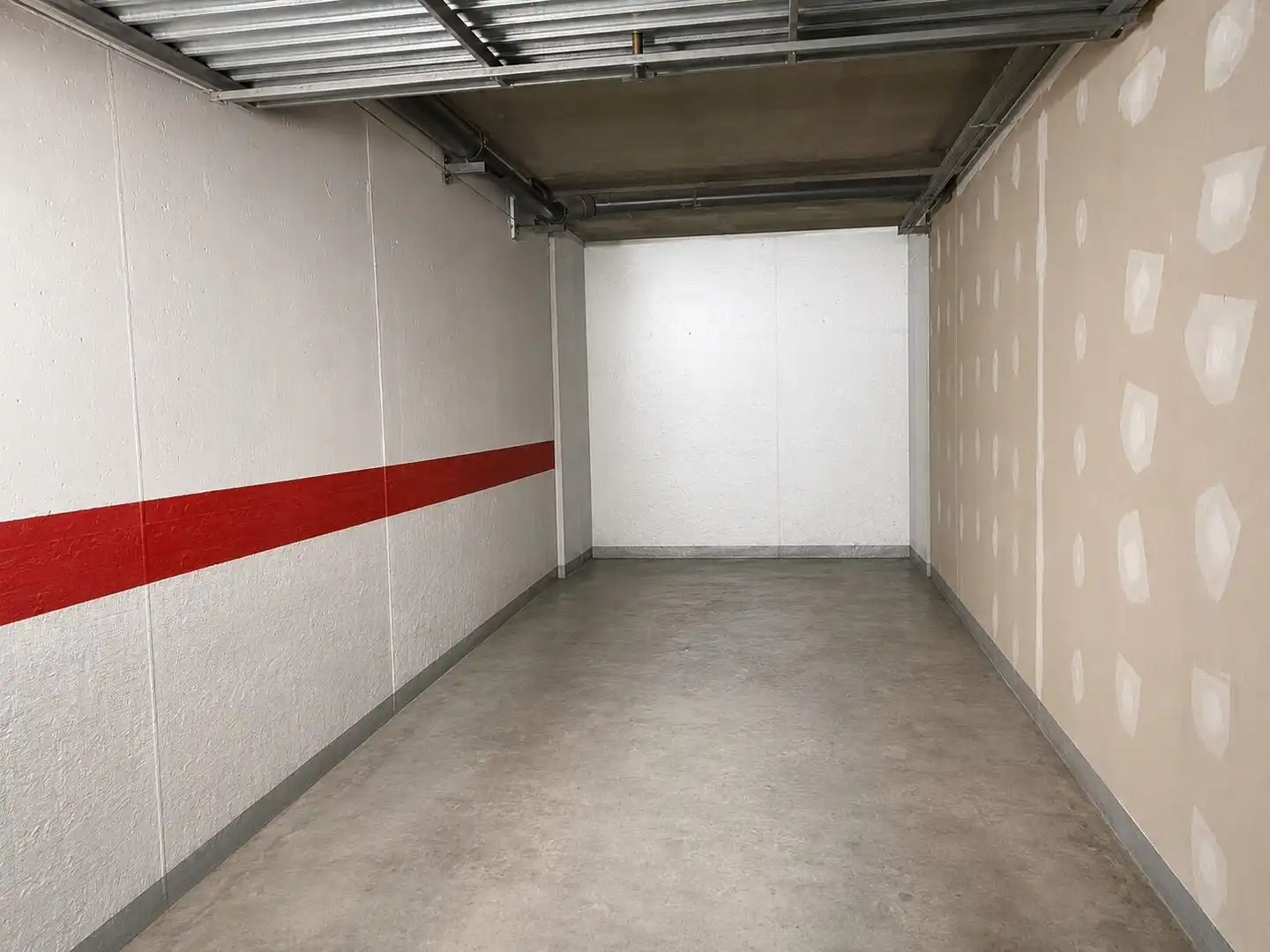Parking of Apartments for sale in Roses  with Air Conditioner, Parquet flooring and Balcony
