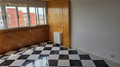 Foto 2 de Piso de alquiler en Diego Ros y Medrano, Chorrillo, Alcalá de Henares