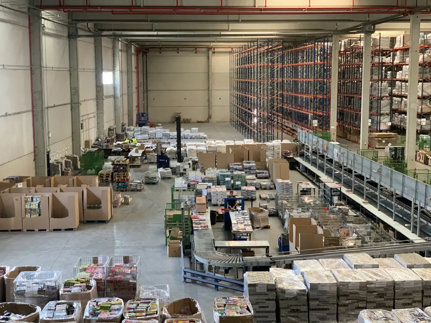 Nau industrial de lloguer en Alovera amb Calefacció i Alarma