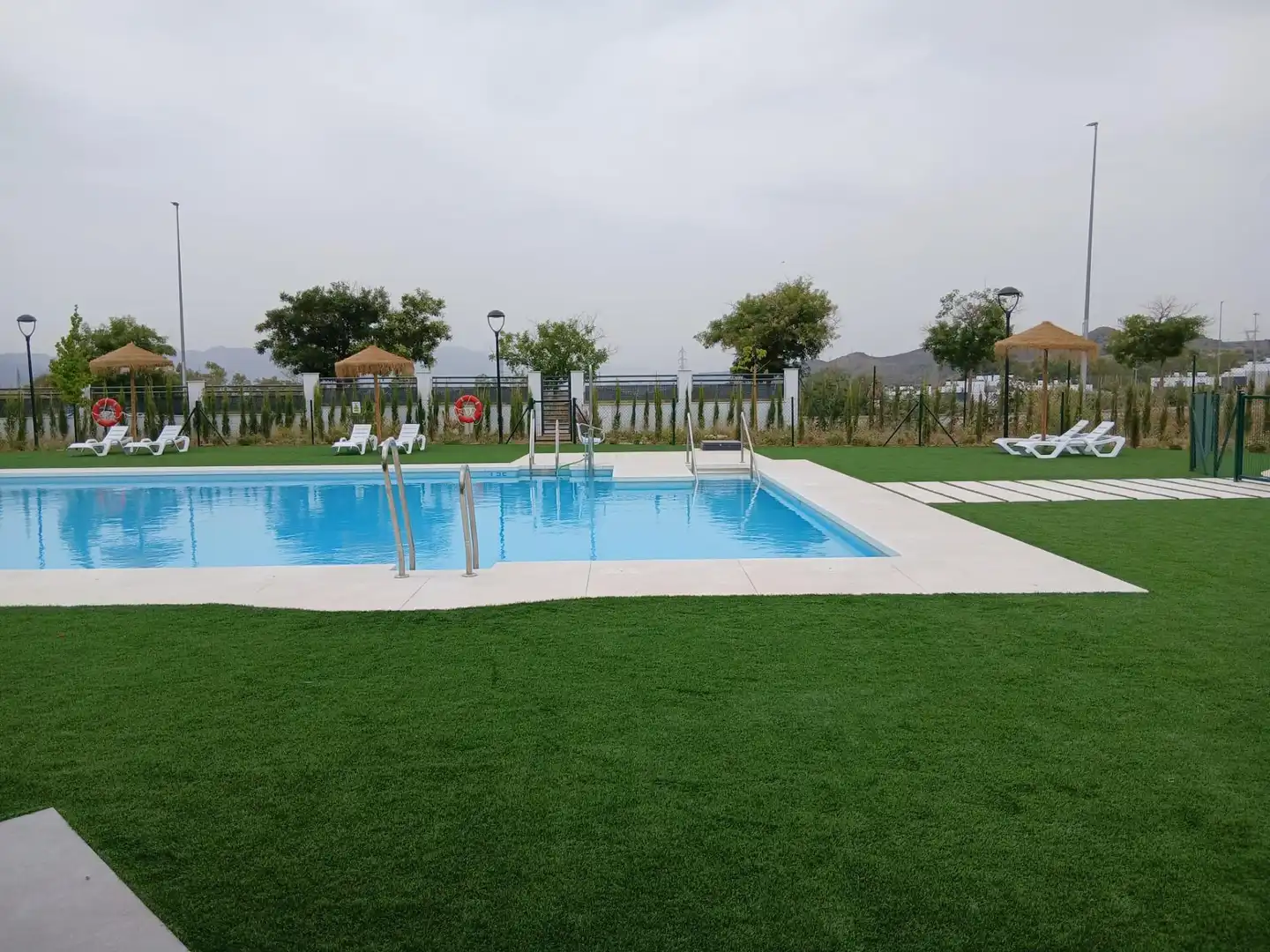 Piscina de Piso en venta en Málaga con Aire acondicionado, Jardín privado y Terraza