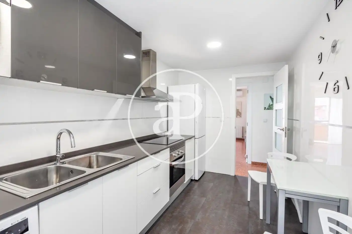 Kitchen of Flat for rent in Valencia  with Heating, Furnished and Balcony