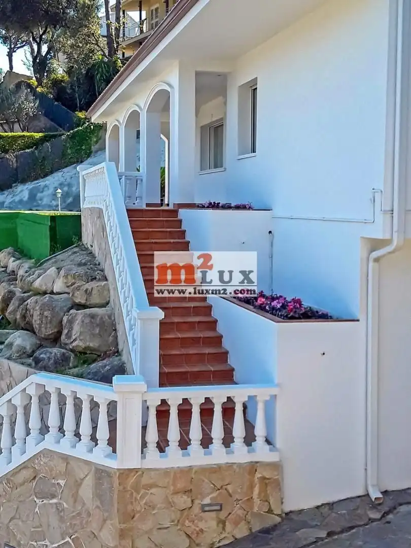 Houses for sale in Cabrils