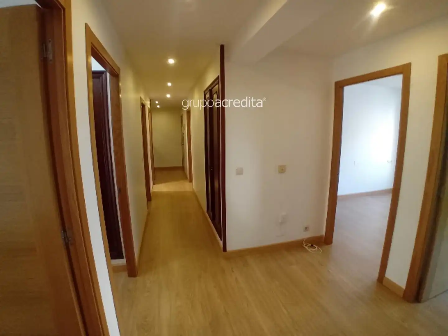 Pis en venda en Santiago de Compostela  amb Calefacció, Parquet i Traster
