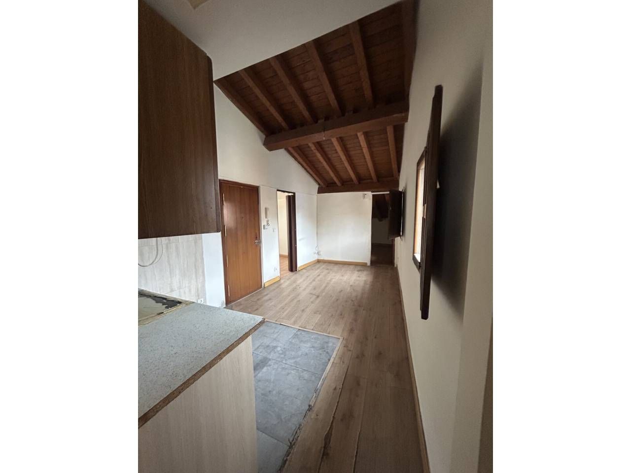 Flat for sale in Burgos Capital  with Parquet flooring and Storage room
