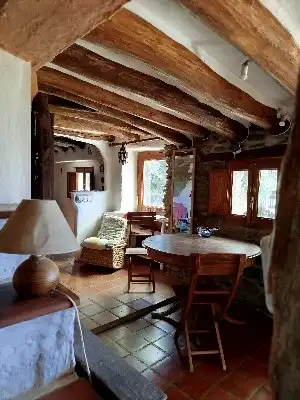 Menjador de Finca rústica en venda en Alpujarra de la Sierra amb Calefacció, Jardí privat i Moblat