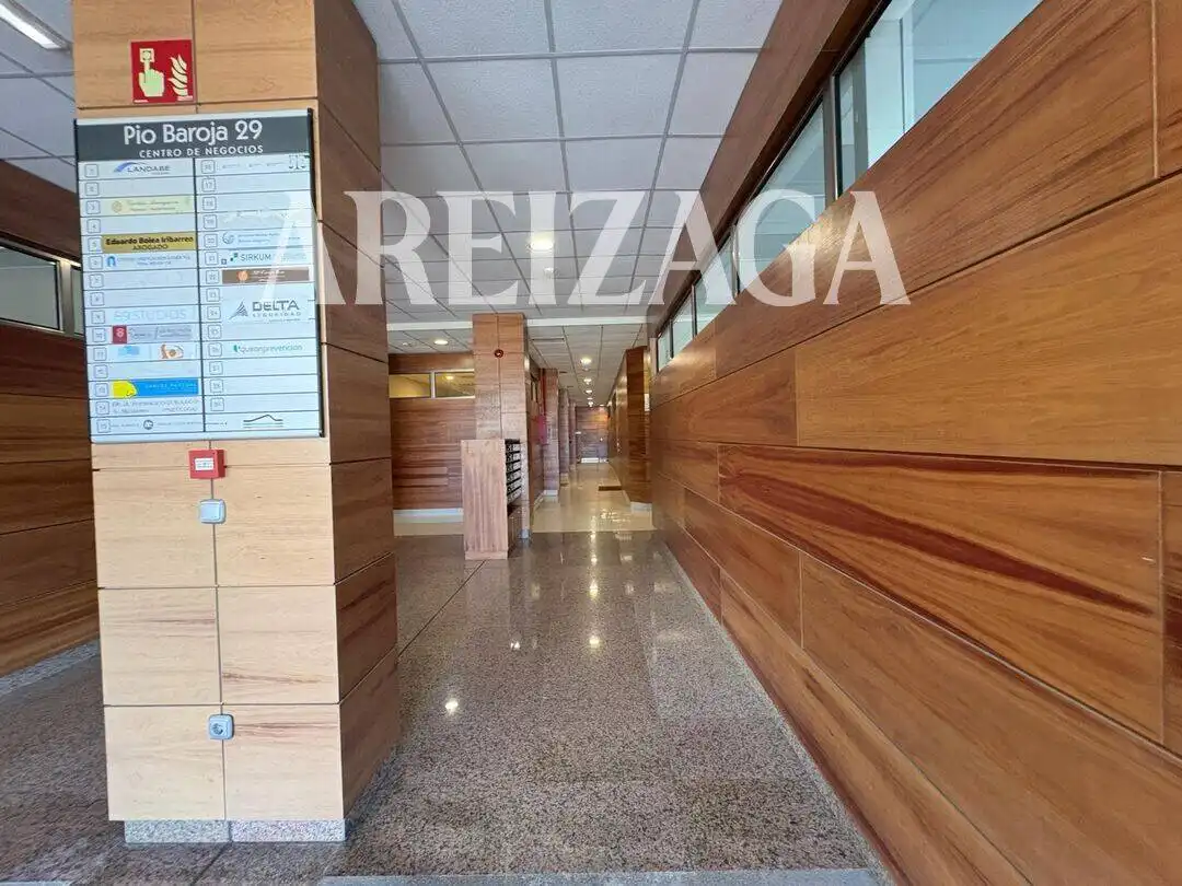 Büro zur Miete in Donostia - San Sebastián  mit Heizung