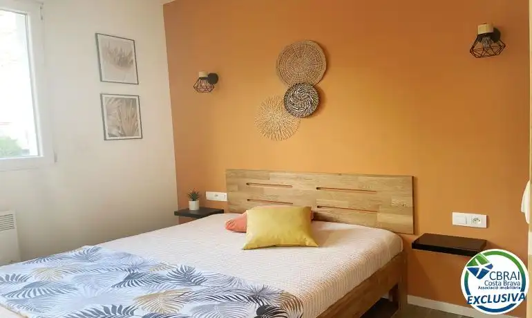 Dormitori de Casa o xalet en venda en Roses amb Aire condicionat, Calefacció i Jardí privat