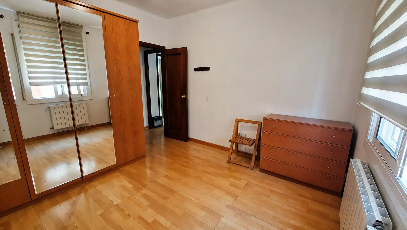 Dormitori de Pis en venda en Esplugues de Llobregat amb Calefacció