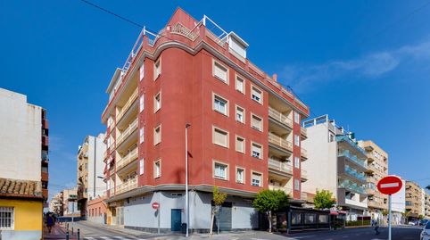 Precioso piso ceacutentrico en Torrevieja ndash 3 dormitorios 2 bantildeos y garajeampnbspPresentamos esta magniacutefica vivienda