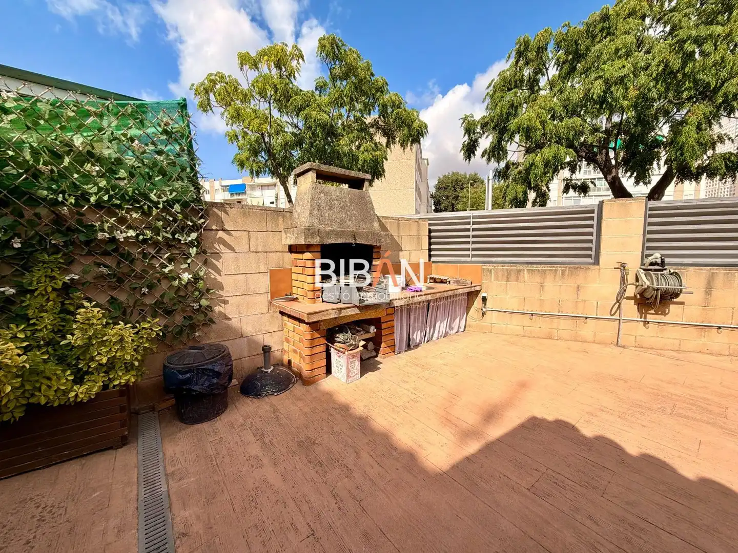 Garden of Detached homes for sale in Tarragona  with Air Conditioner, Heating and Storage room