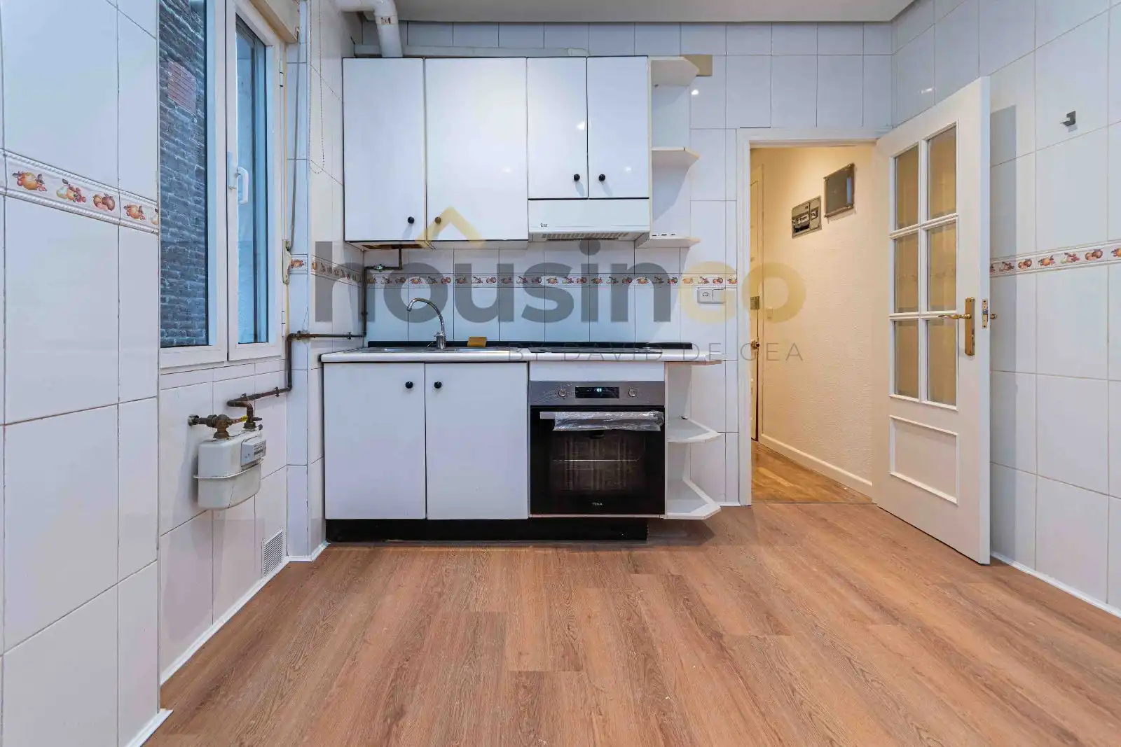 Kitchen of Flat for sale in Madrid  with Air Conditioner, Heating and Parquet flooring