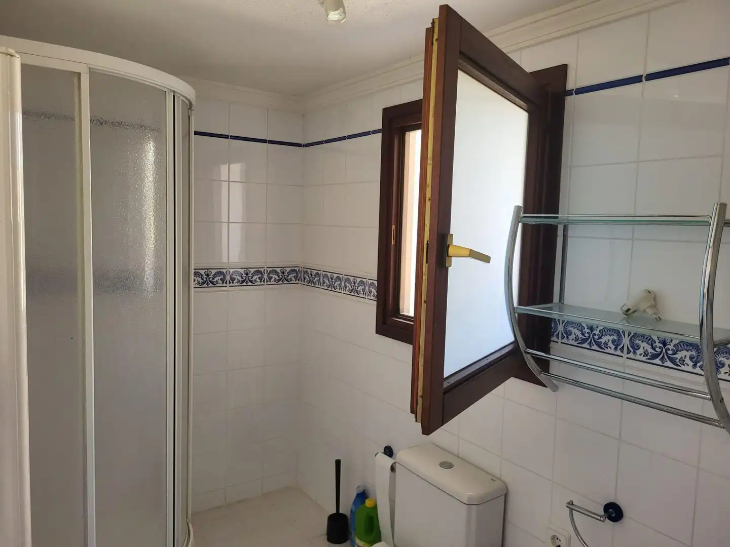 Bathroom of Houses for sale in Jávea / Xàbia  with Air Conditioner, Heating and Private garden