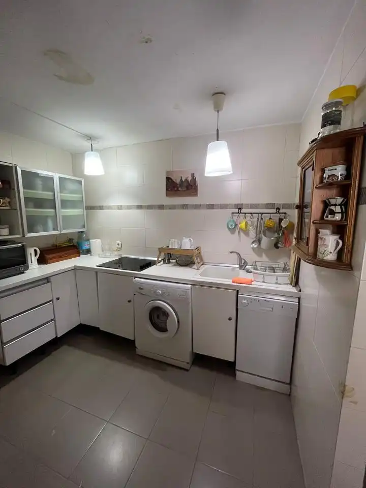 Küche von Wohnung zum Verkauf in Madrid