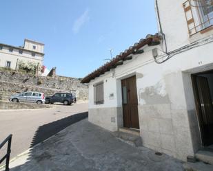 Vista exterior de Casa o xalet en venda en Arenas de San Pedro amb Balcó