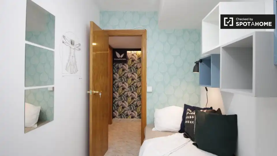 Room in El Parc i la Llacuna del Poblenou