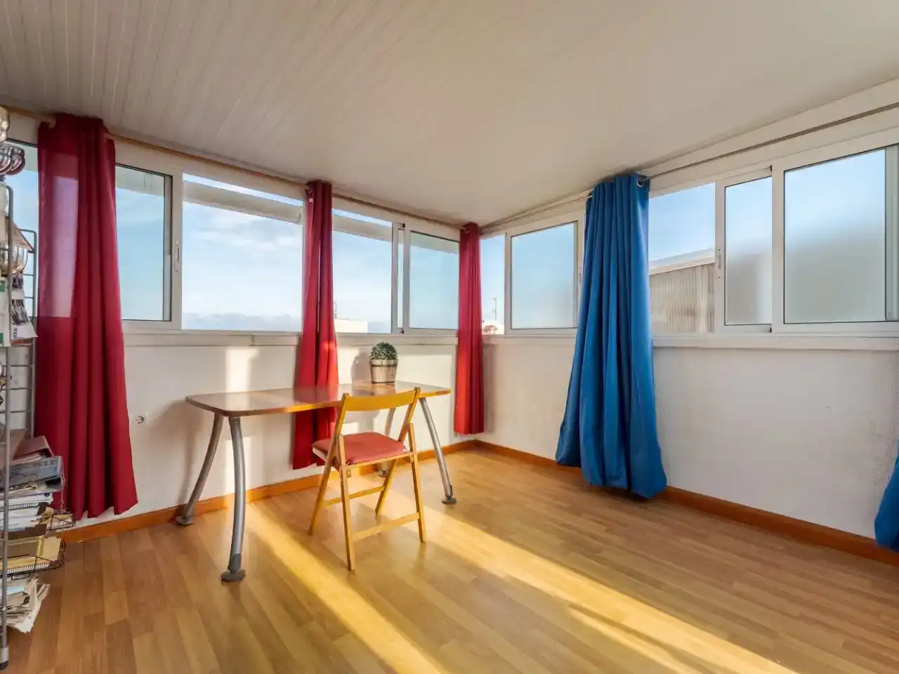 Habitación de Piso en venta en Cubelles con Aire acondicionado y Balcón