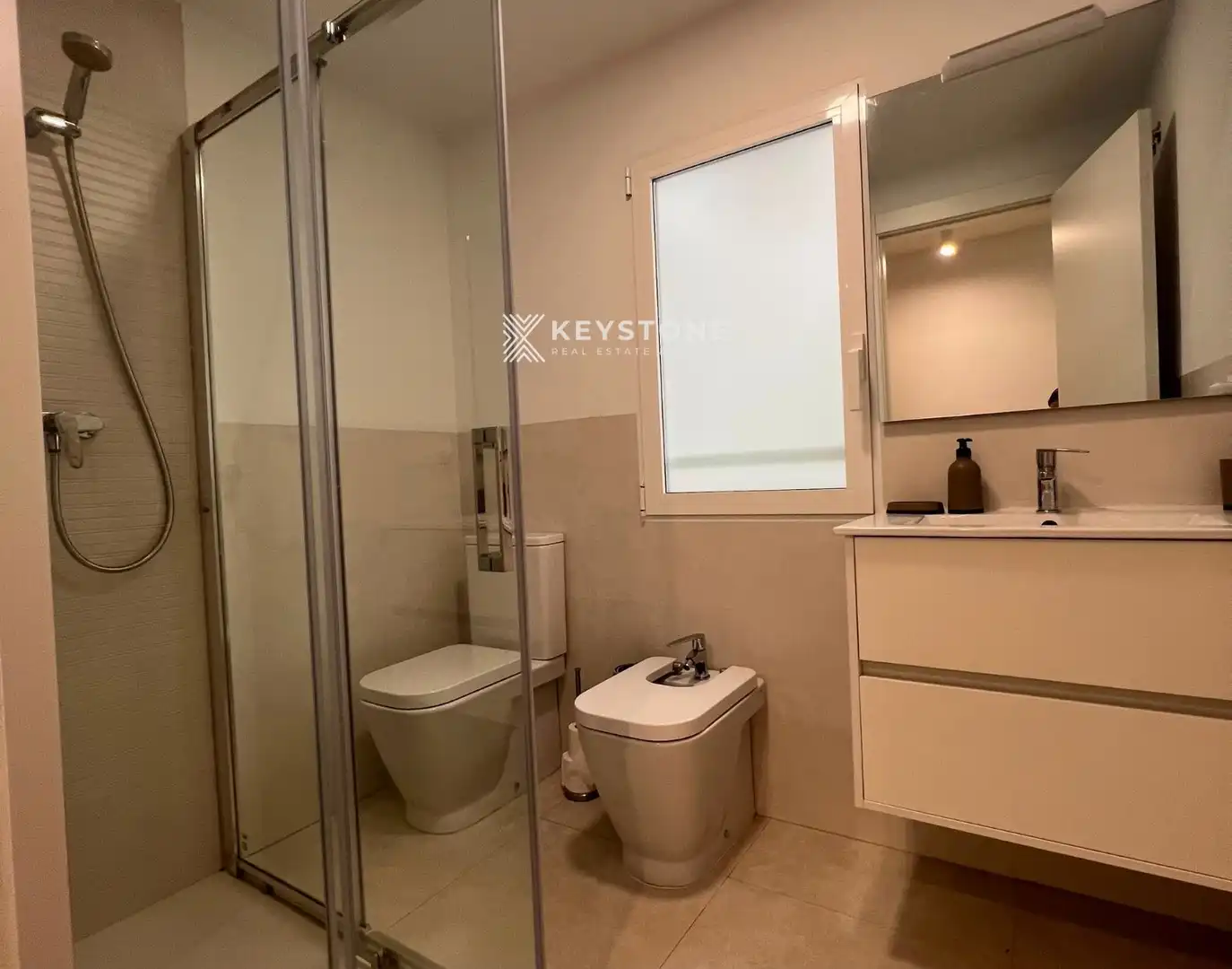 Flat for rent in AVENIDA MAISONNAVE,, Ensanche - Diputación