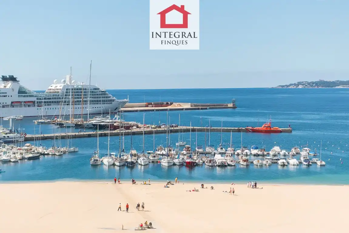 Wohnung mit Aufzug zum Verkauf in Passeig del Mar, imagen 2